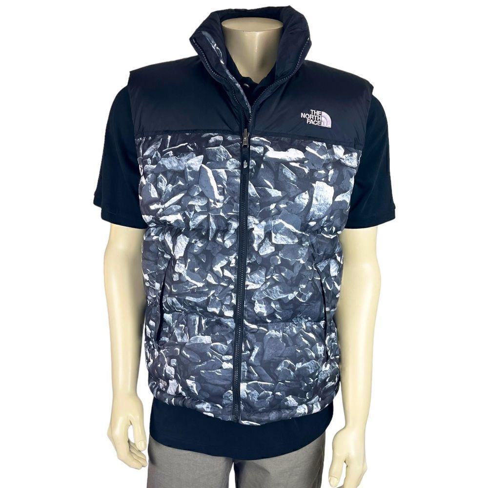 North Face Men's Med Goosed Down Reversible Vest in Black & Shades of Gray Rocks